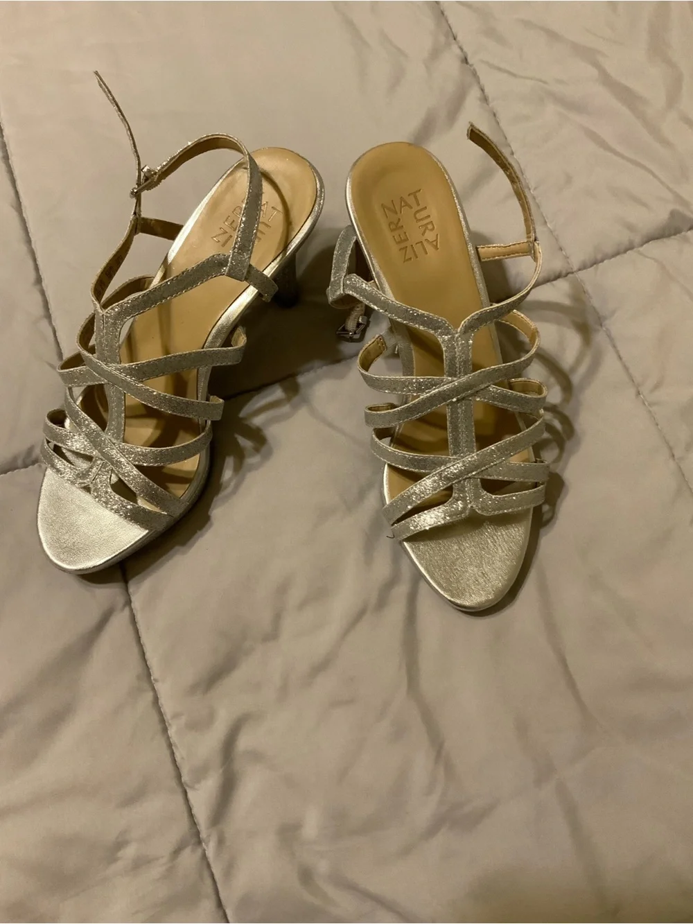 Naturalizer Womens Baylor Heeled Sandals Size US 8.5M Silver Glitter Party